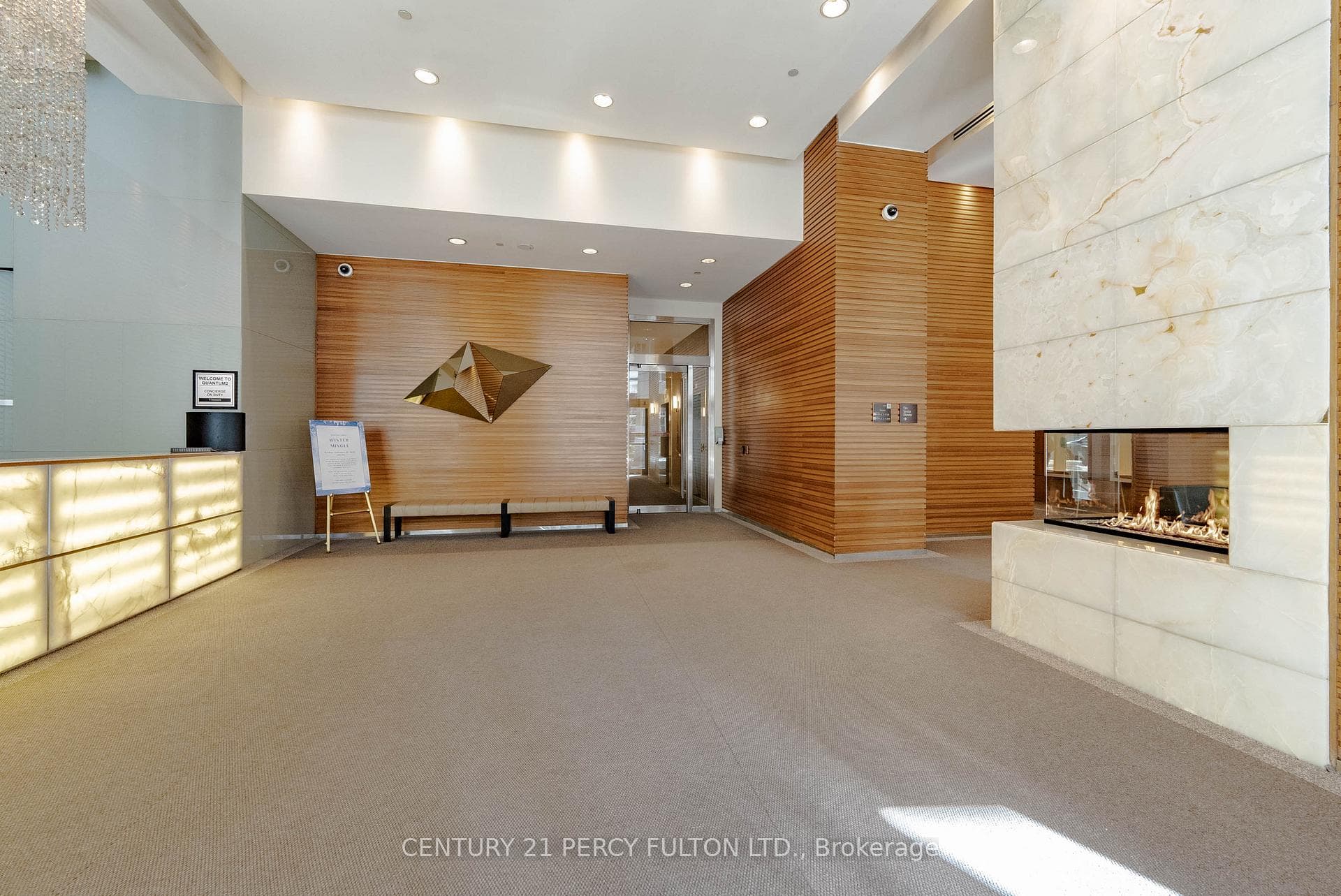 2191 Yonge Street Unit 706 photo 10