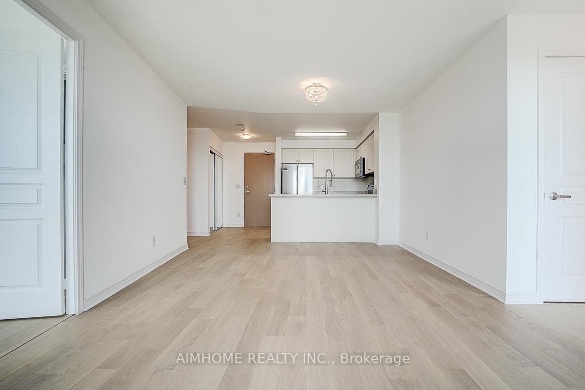 503 Beecroft Road Unit 2106 photo 10