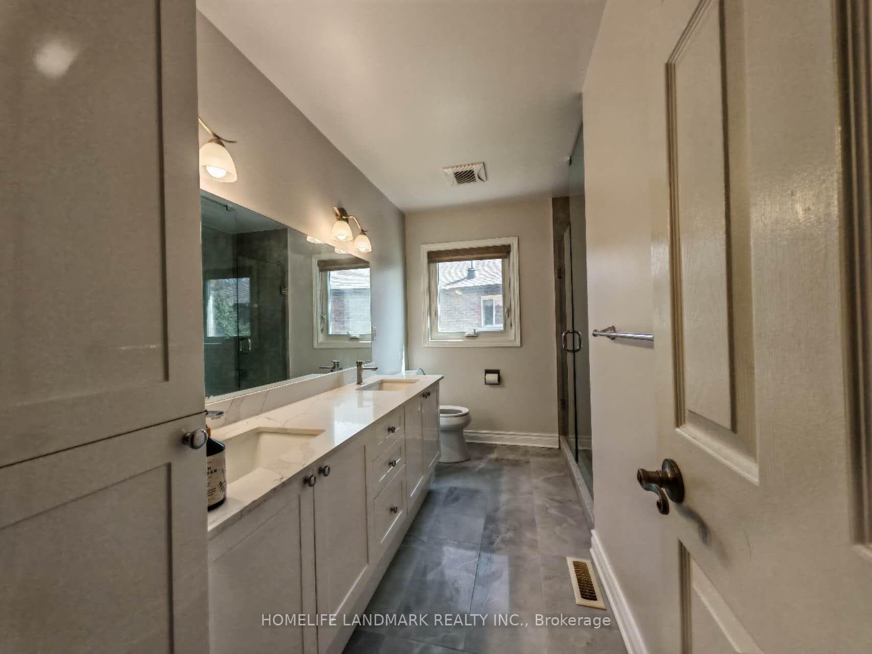 11 Ballard Crescent photo 17