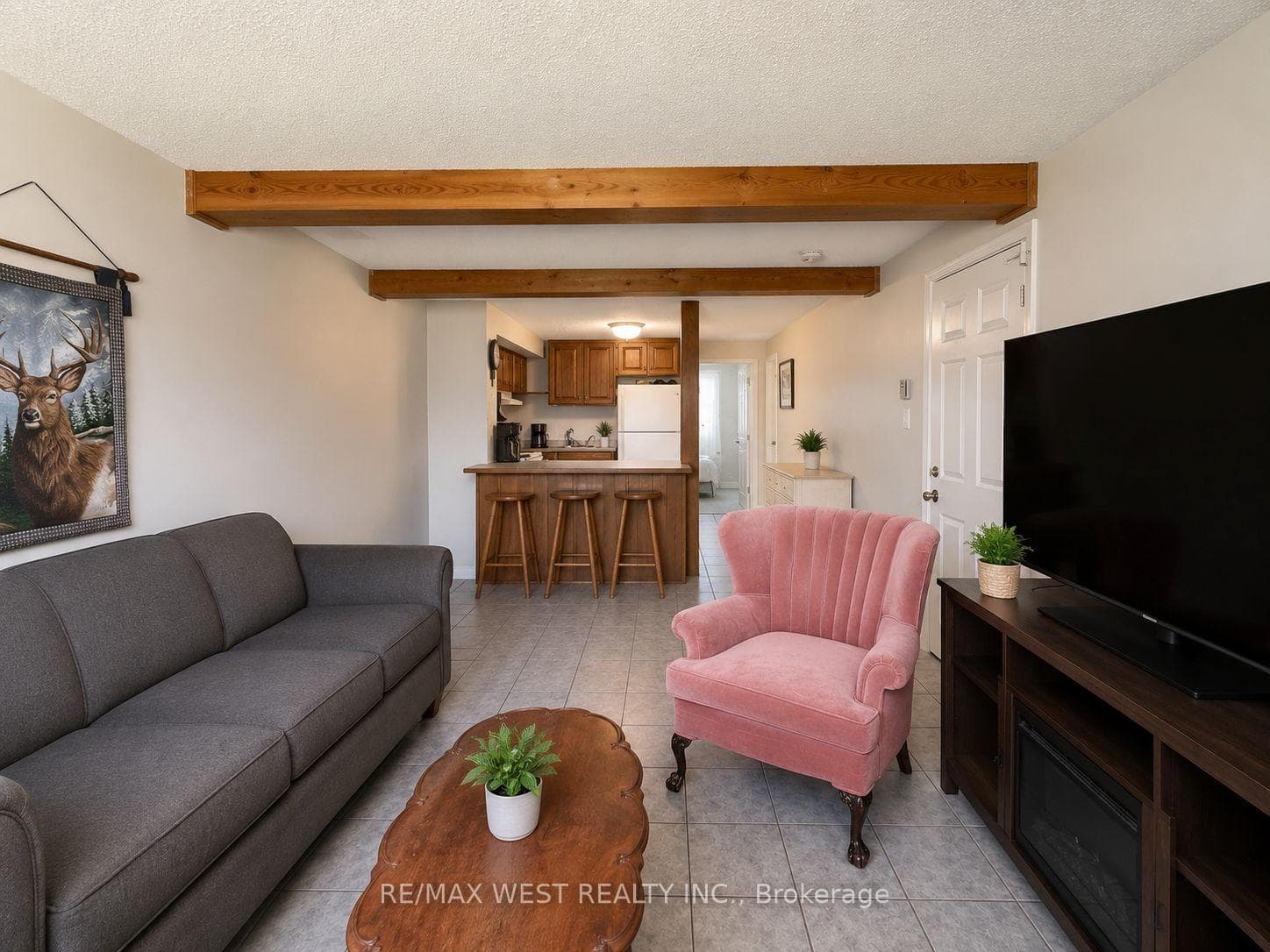 1191 Simcoe Street Unit Lower photo 11