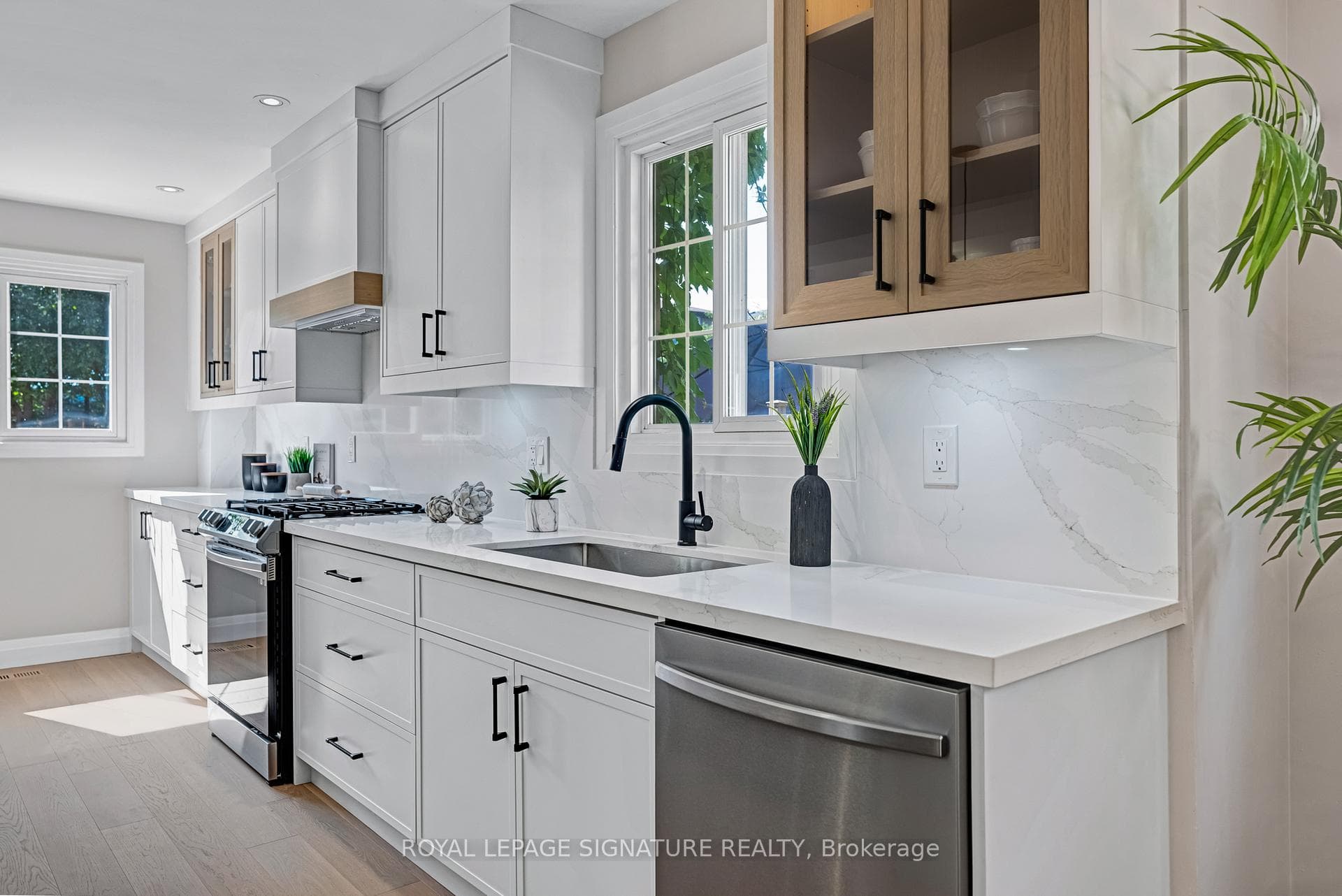 6962 Harris Road photo 14