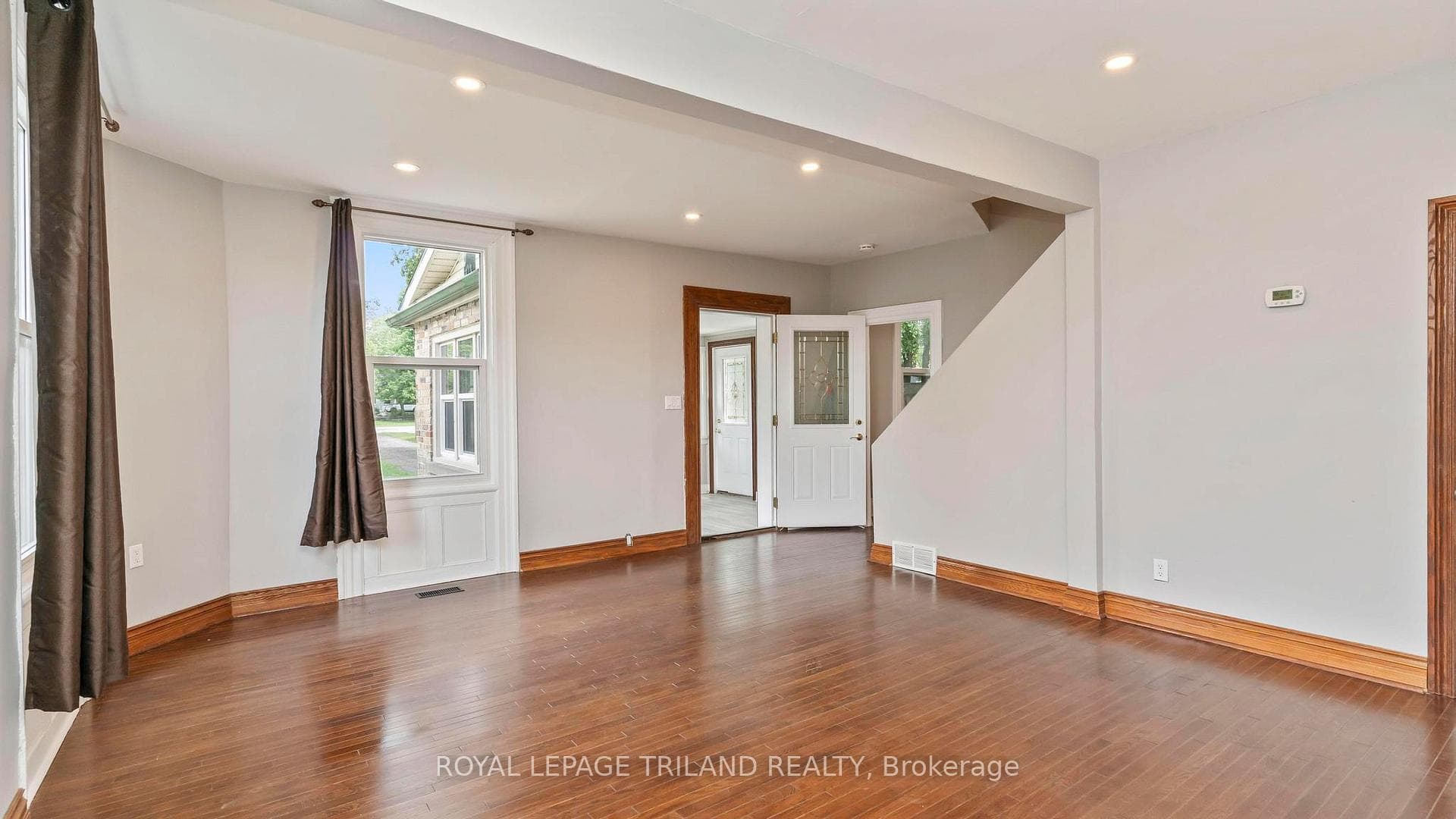 50 FAIRVIEW Avenue photo 7