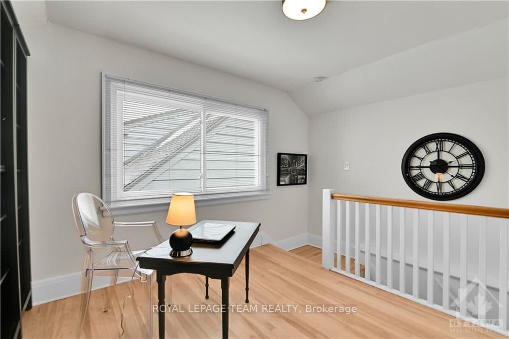 3 FREDERICK Place photo 13