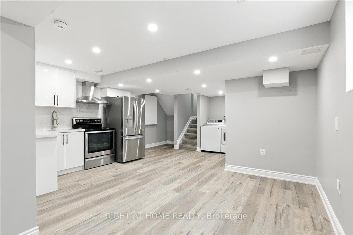 Living / kitchen