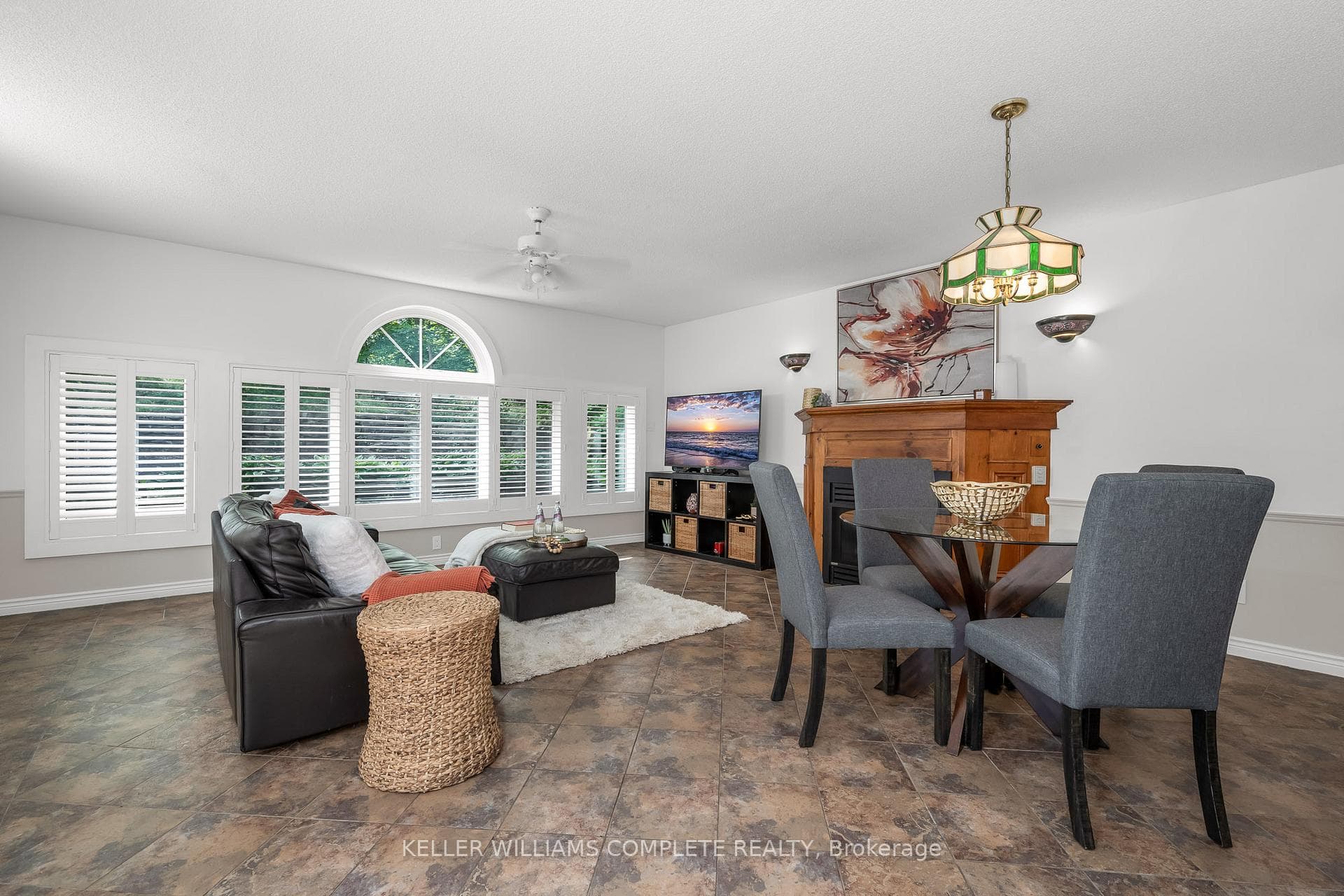 46 Kemp Drive photo 9