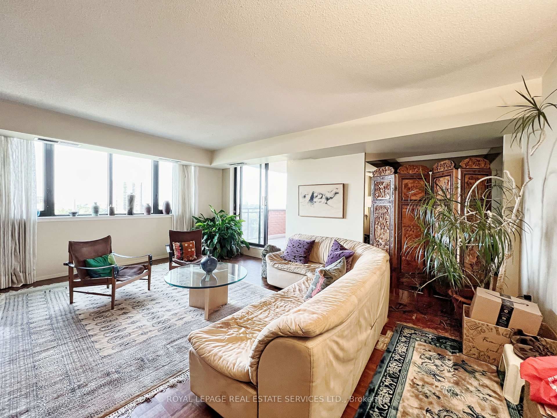 260 Heath Street Unit 1304 photo 14