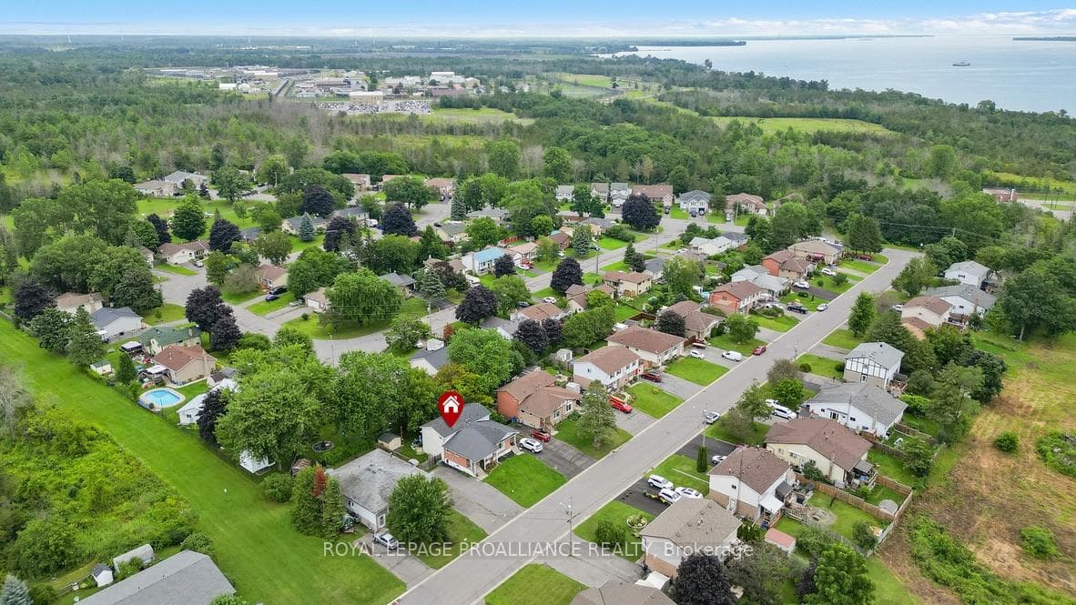 132 Purdy Road photo 32
