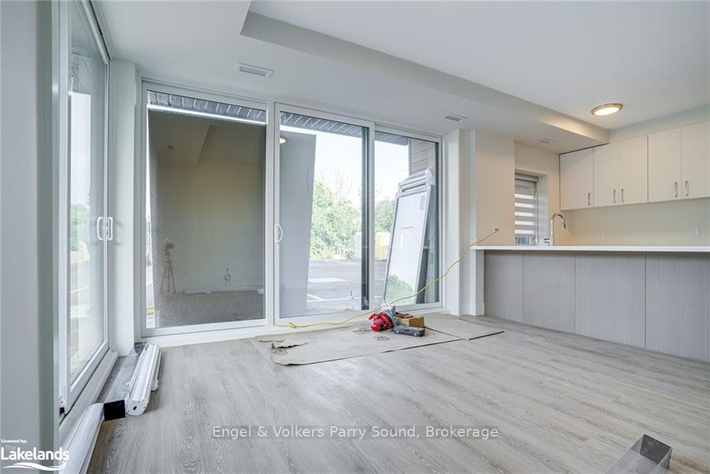 51 GEORGE Street Unit 311 photo 18