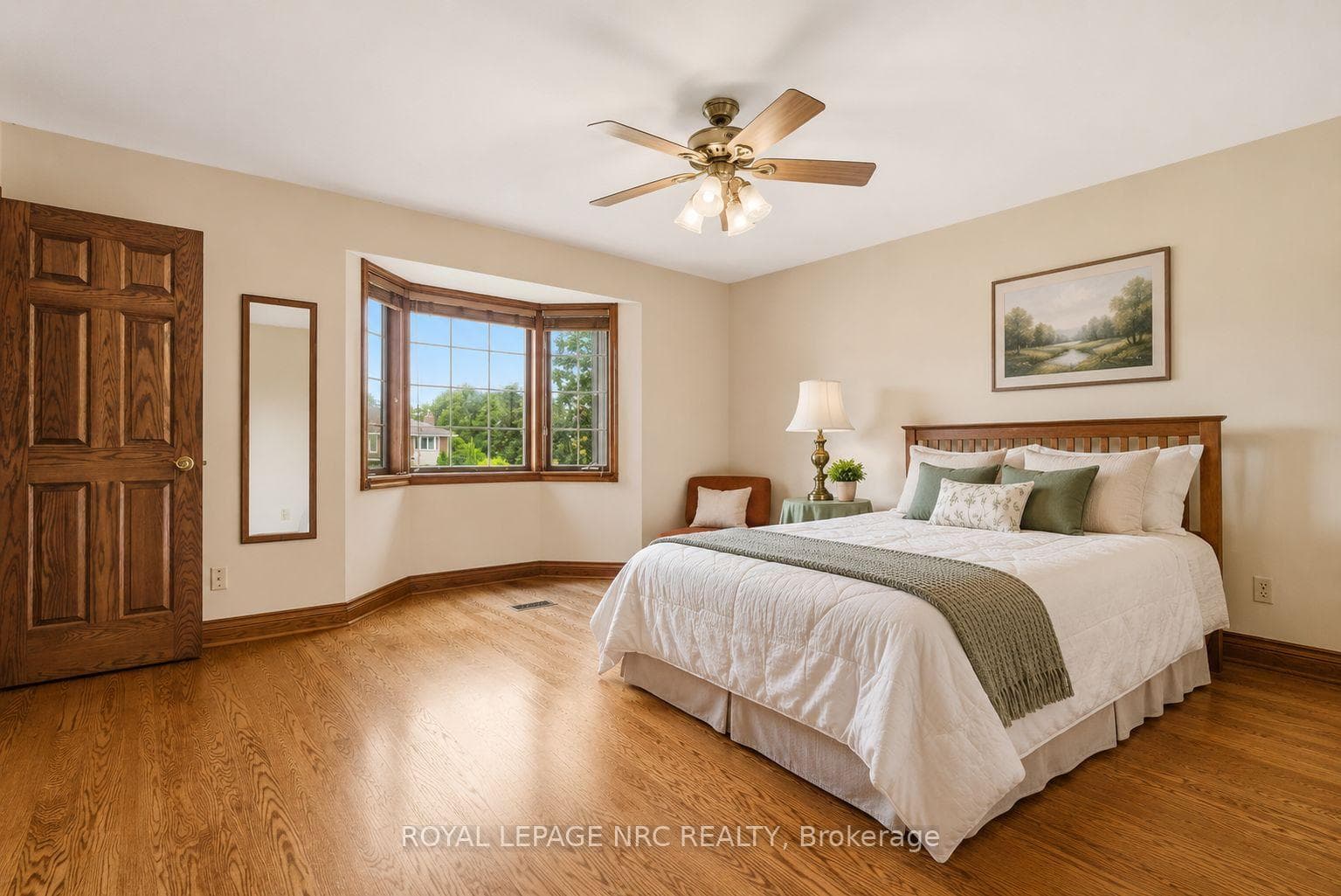 Bedroom #3 *Furniture/decor virtually staged
