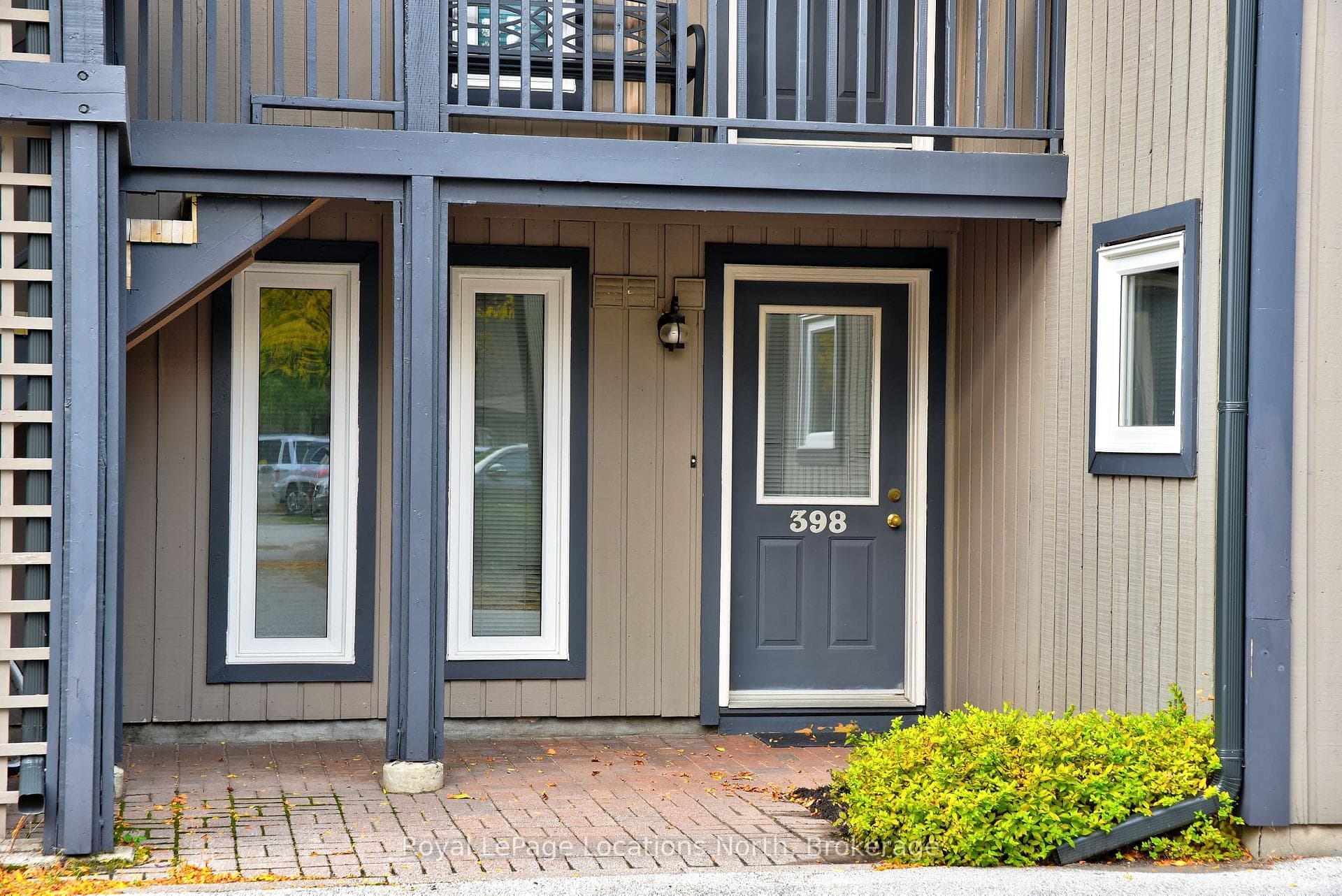 398 Mariners Way Unit 4 photo 3