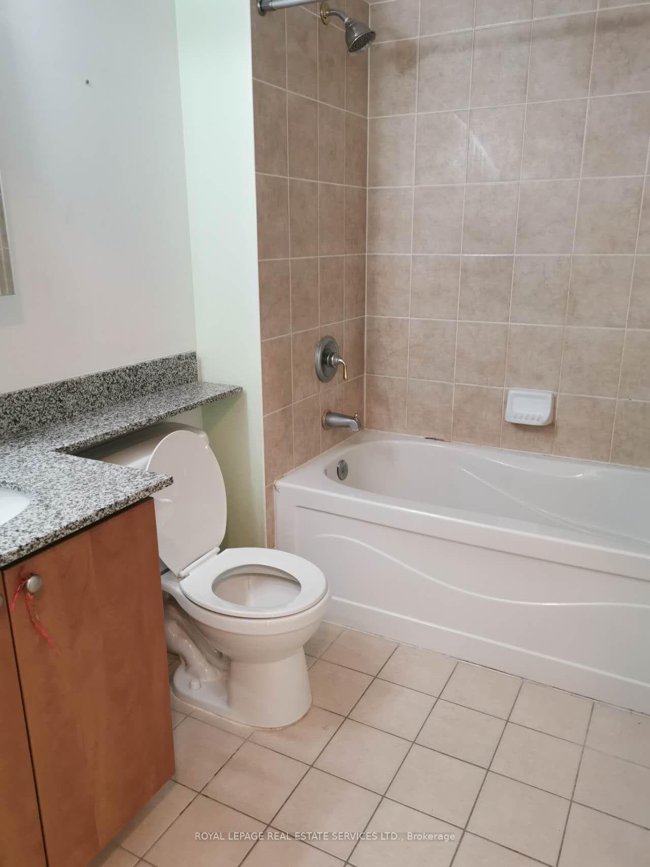 4850 Glen Erin Drive Unit 1011 photo 10