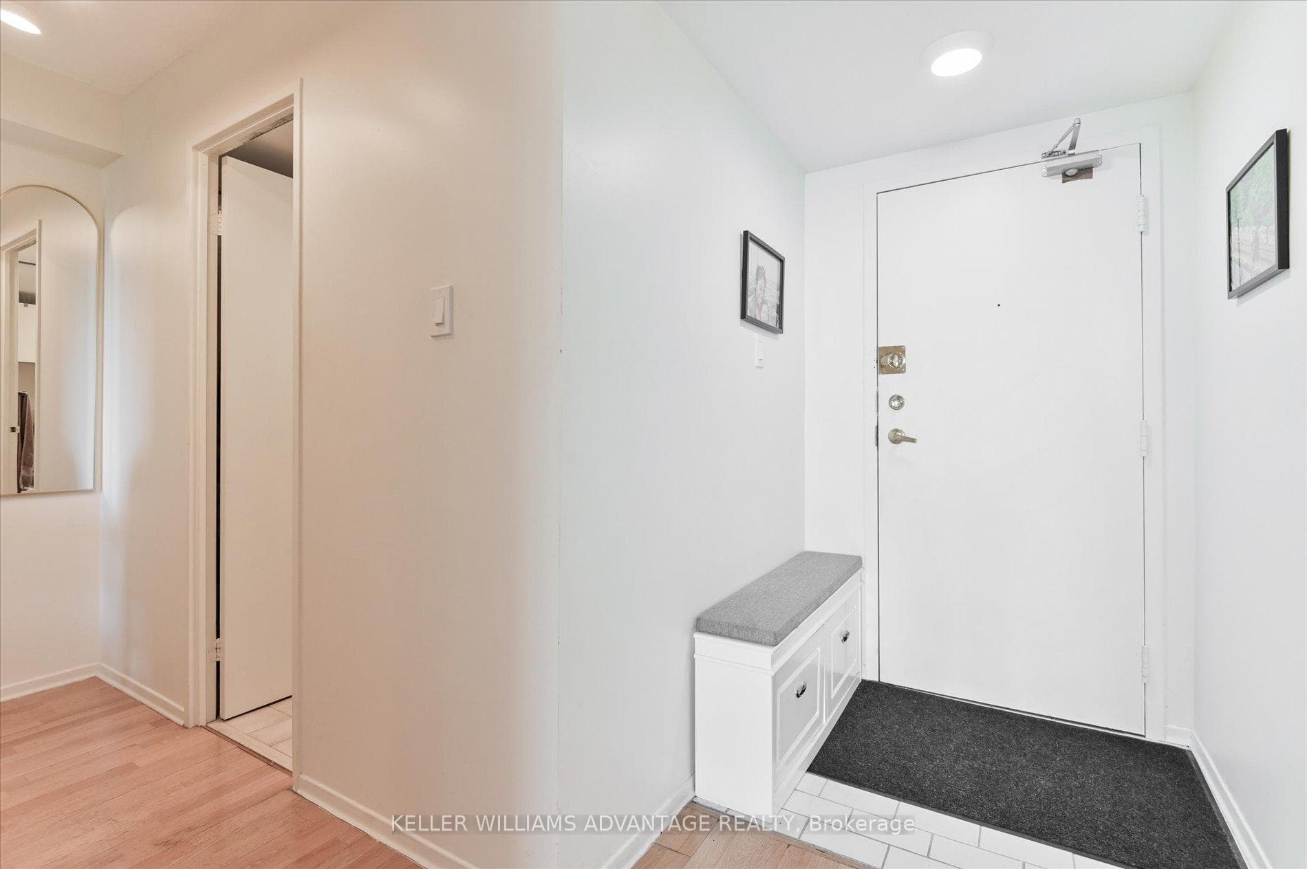 3845 Lake Shore Boulevard Unit 310 photo 12