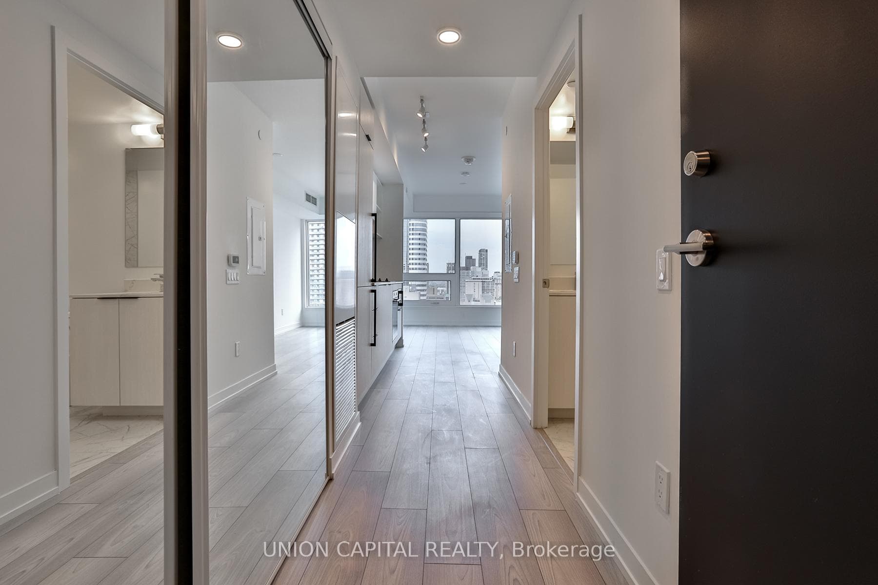 82 Dalhousie Street Unit 2910 photo 1