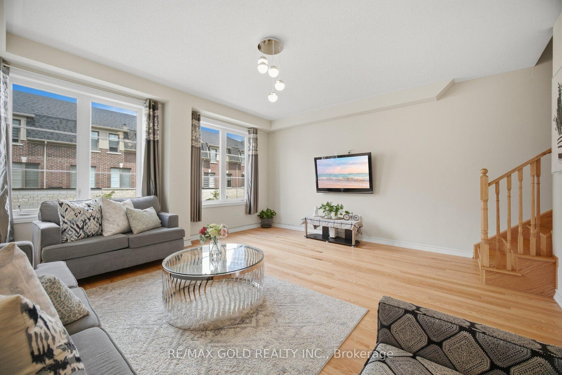 9 Arcola Street photo 18