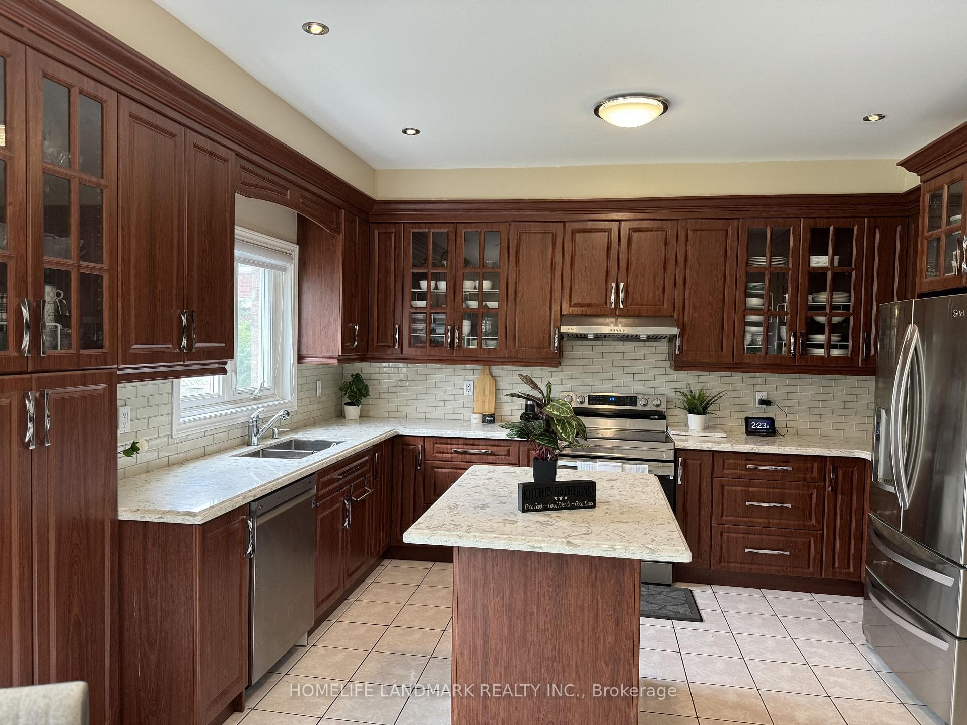 42 Bretton Circle photo 20