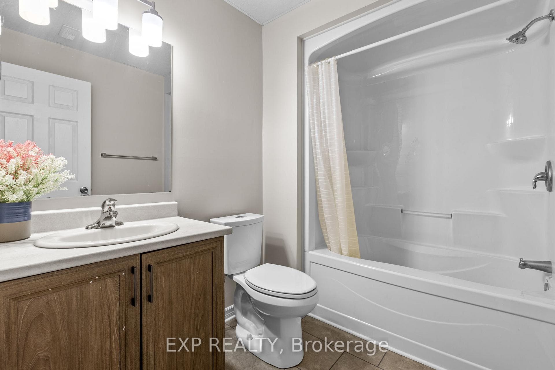 4153 Roger Stevens Drive photo 30