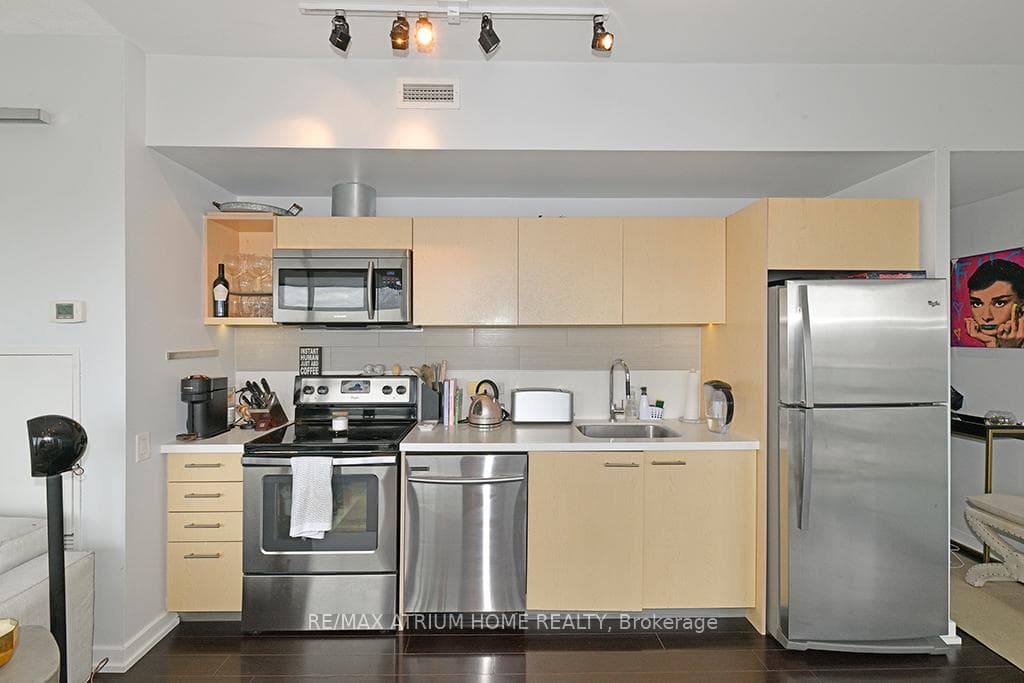 70 Distillery Lane Unit 2303 photo 13