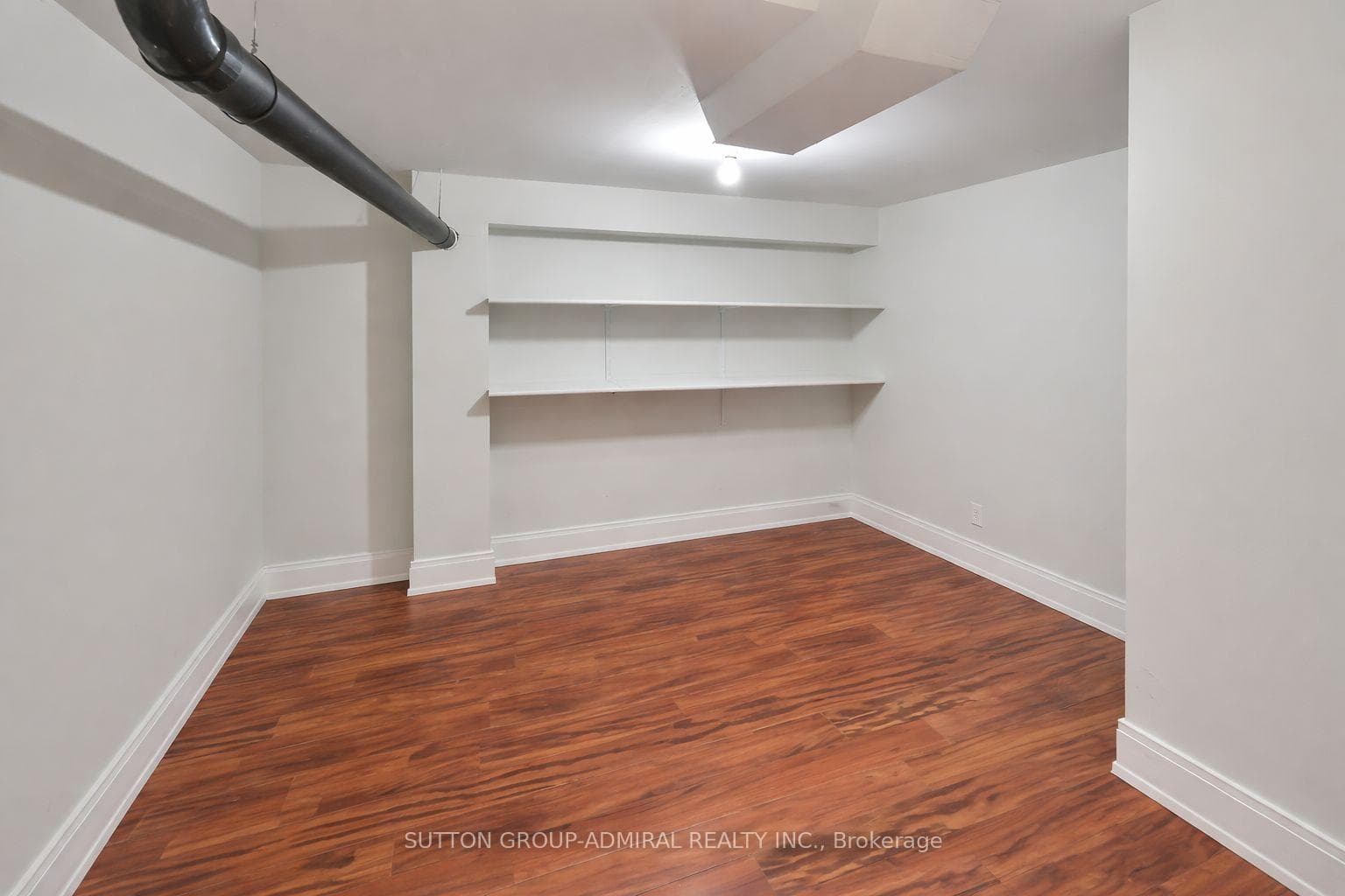 43 Newark Way photo 5