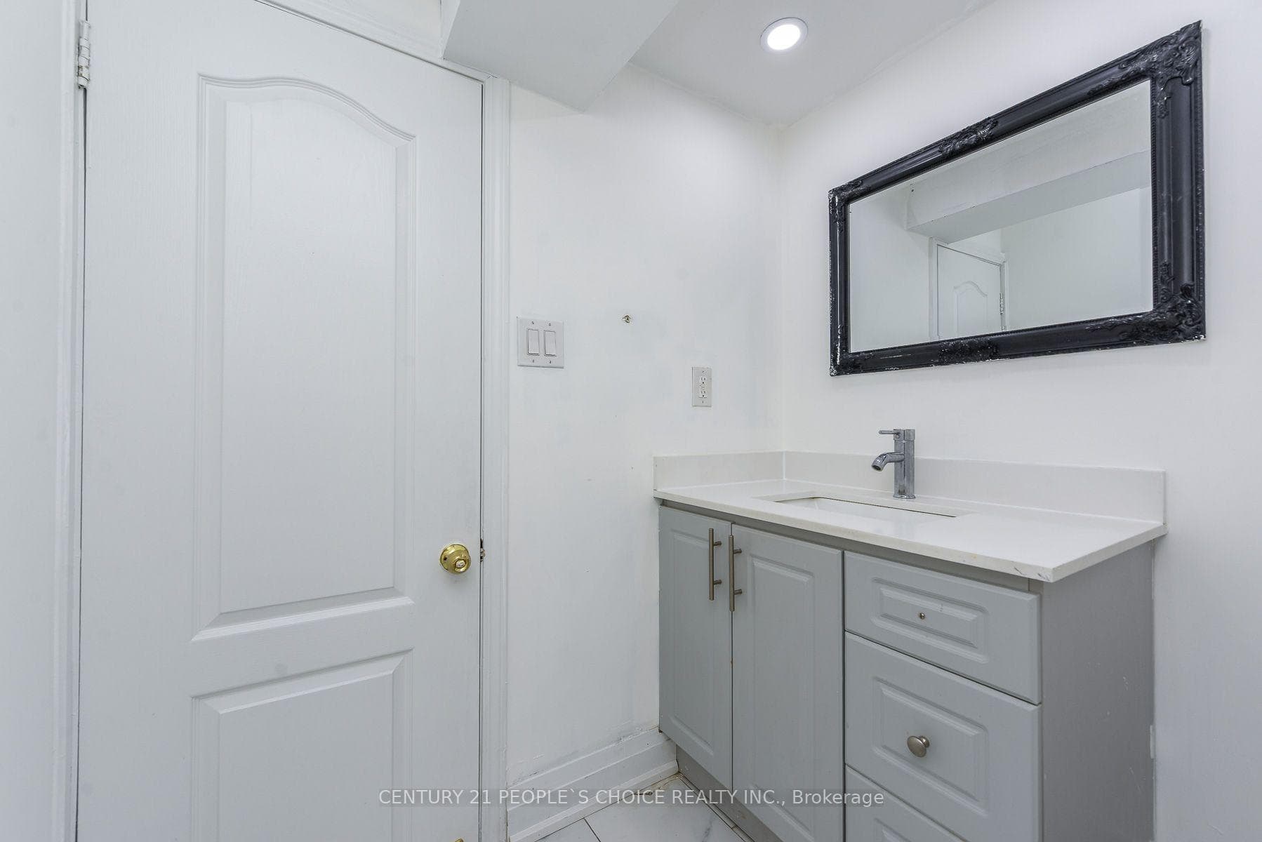 8 Fidelia Crescent photo 30