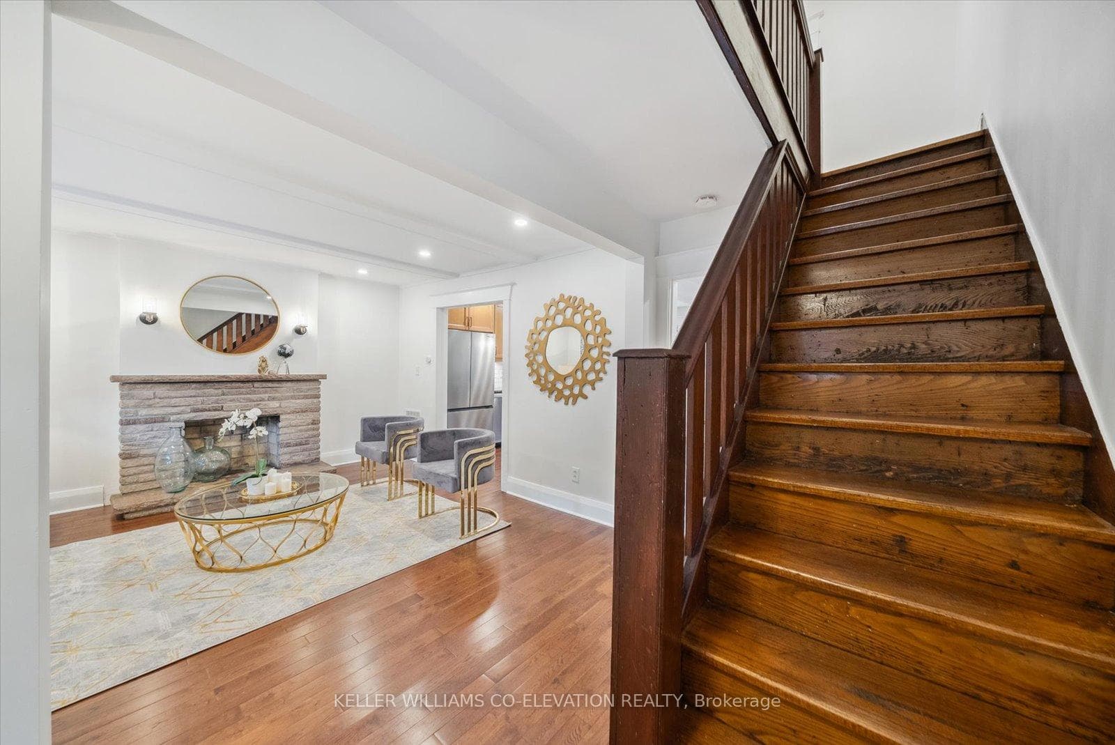 61 Orchard Park Boulevard photo 4