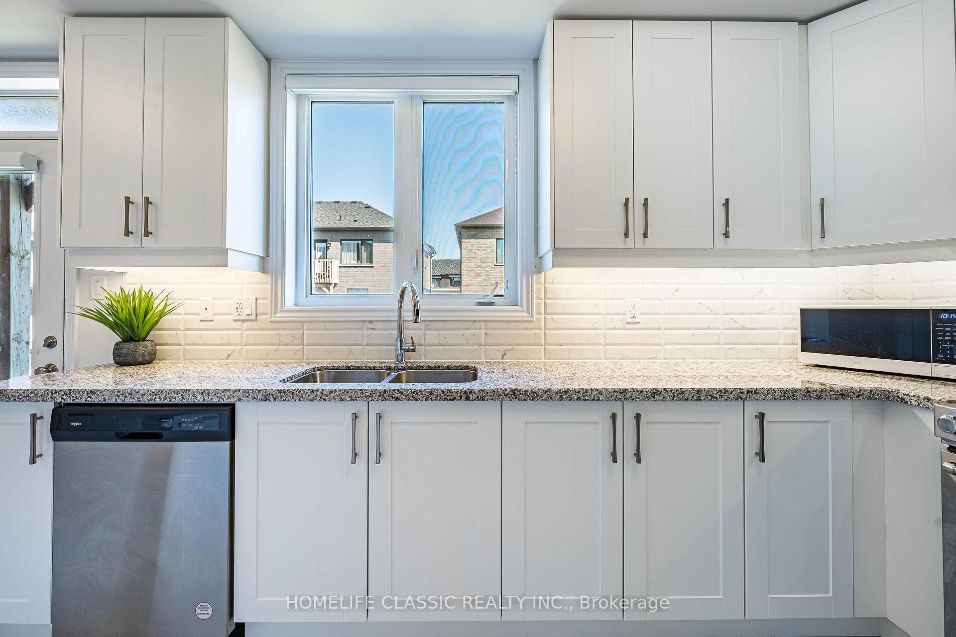 57 Douet Lane photo 20