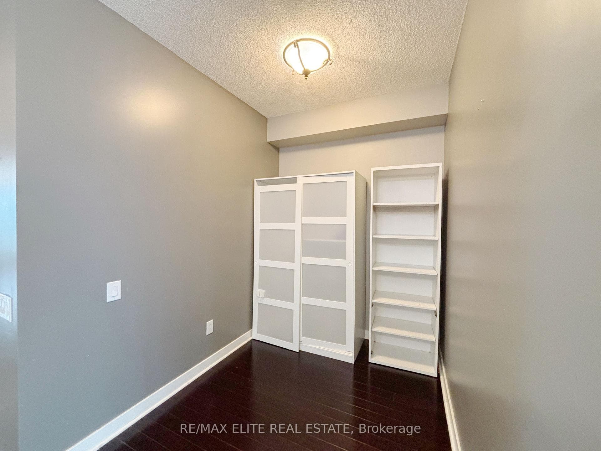 29 Singer Court Unit 2608 photo 7