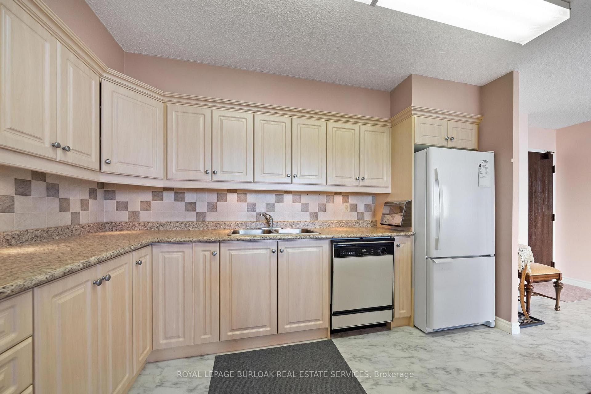 200 Robert Speck Parkway Unit 1602 photo 17