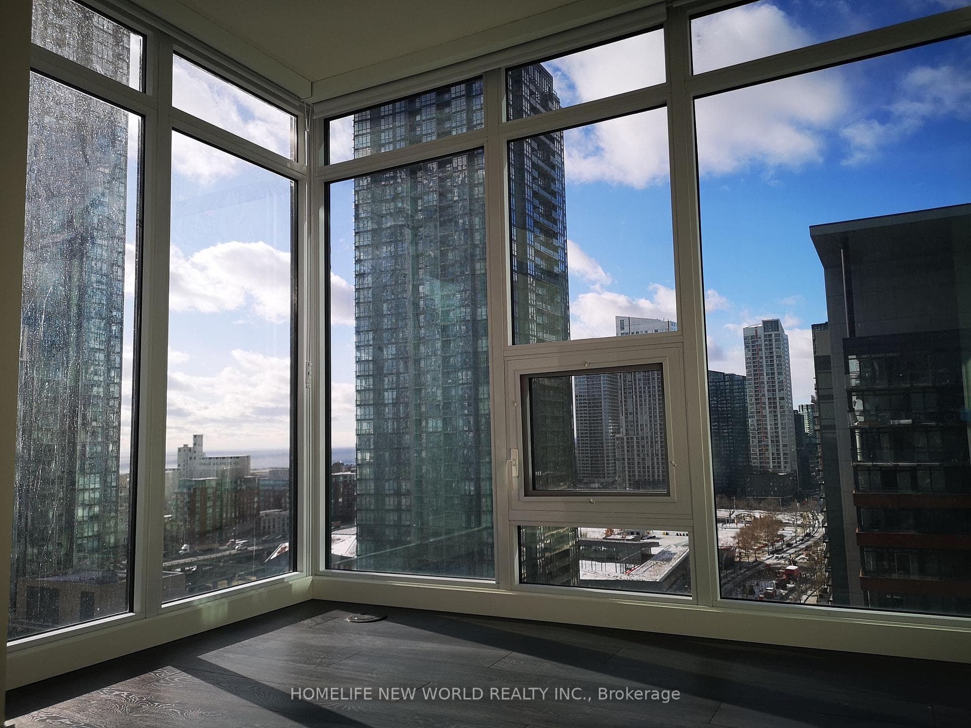 3 Concord Cityplace Way Unit 1609 photo 17