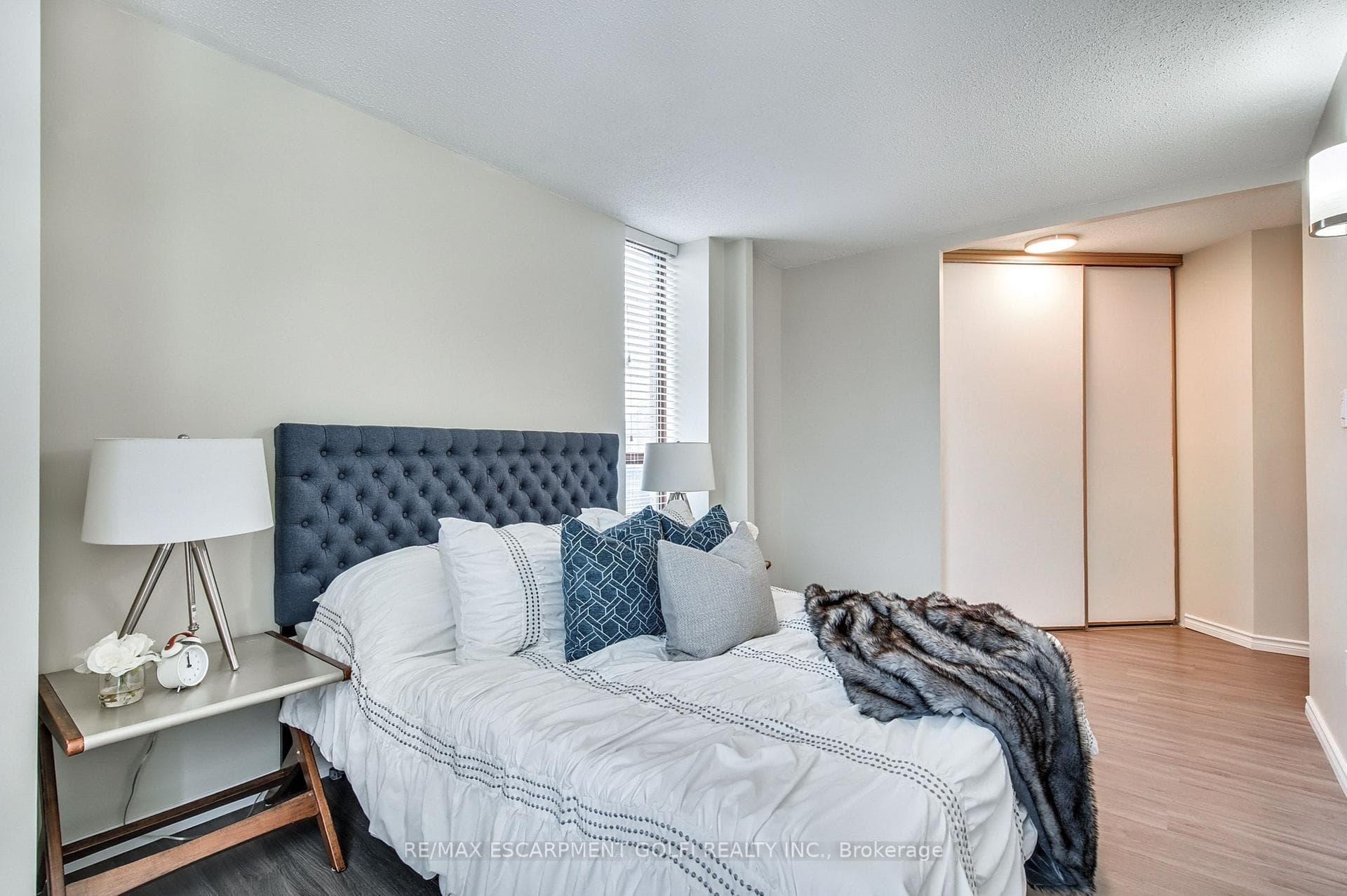 222 Jackson Street Unit 305 photo 17