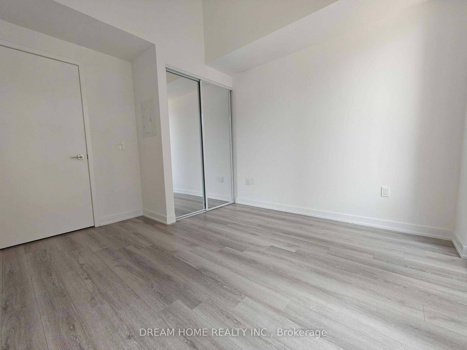 238 Simcoe Street Unit 1107 photo 20