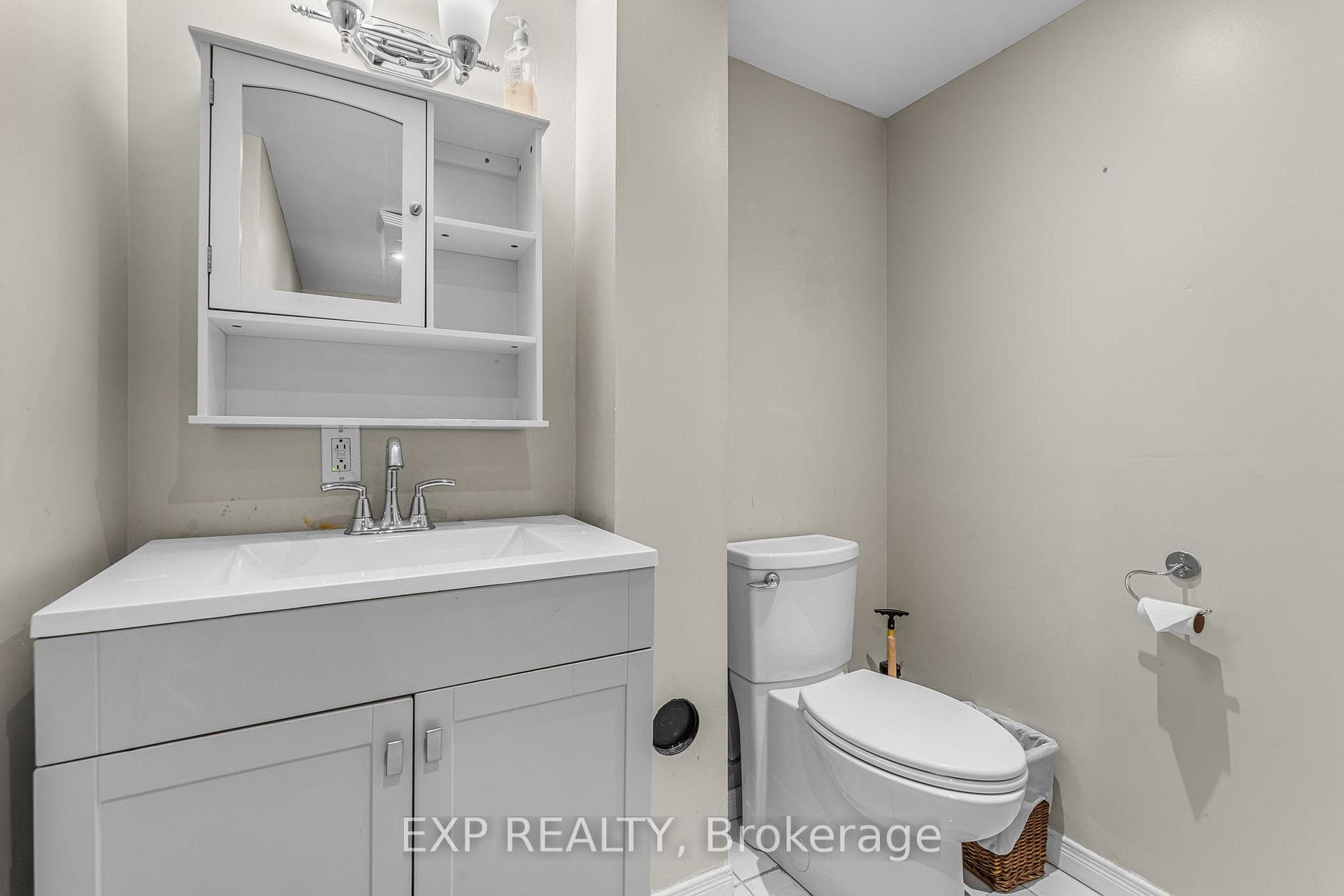 27 Locke Avenue photo 30