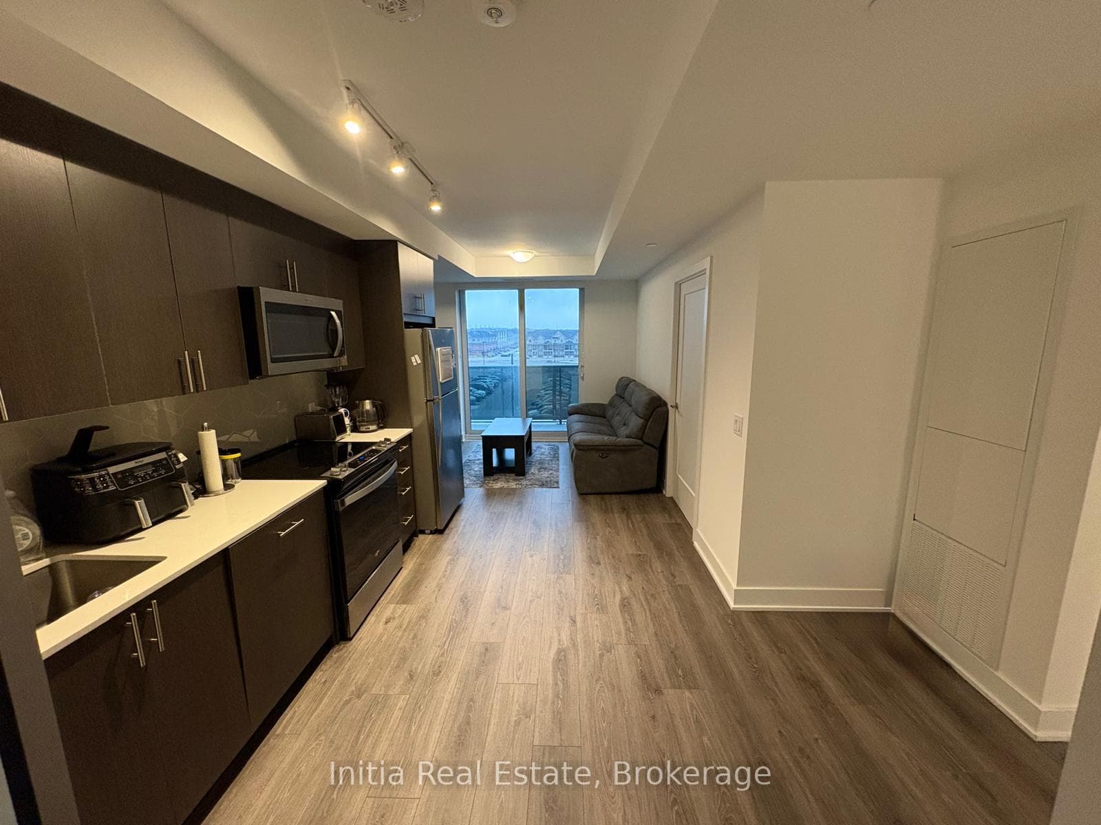 2545 Simcoe Street Unit 334 photo 7