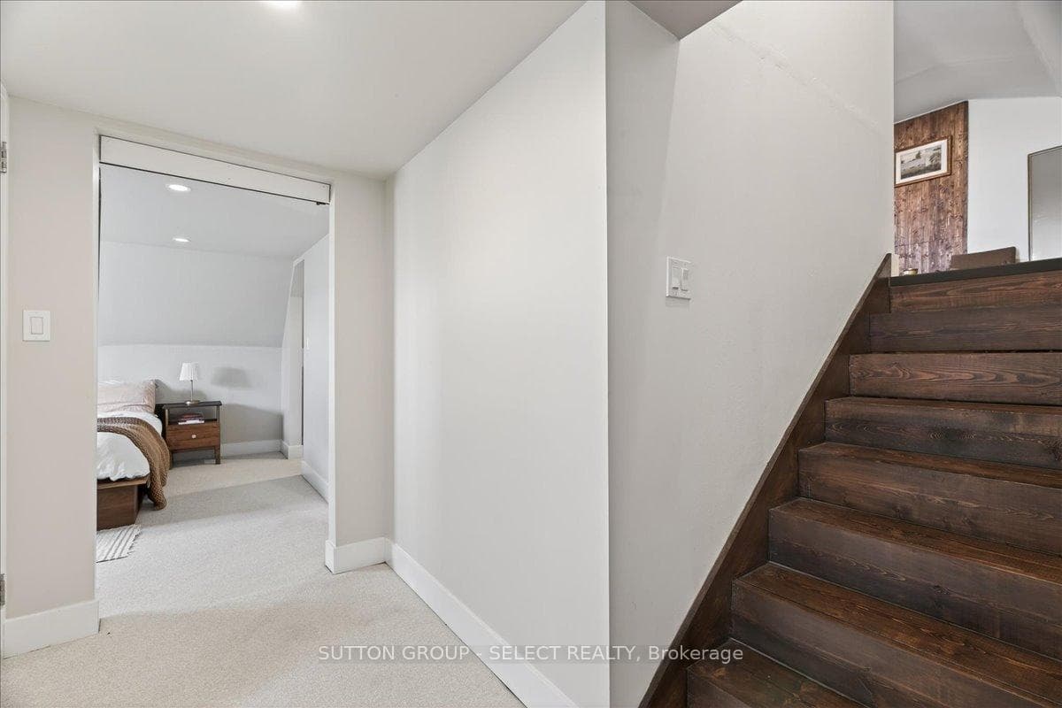 451 Colonel Talbot Road photo 17