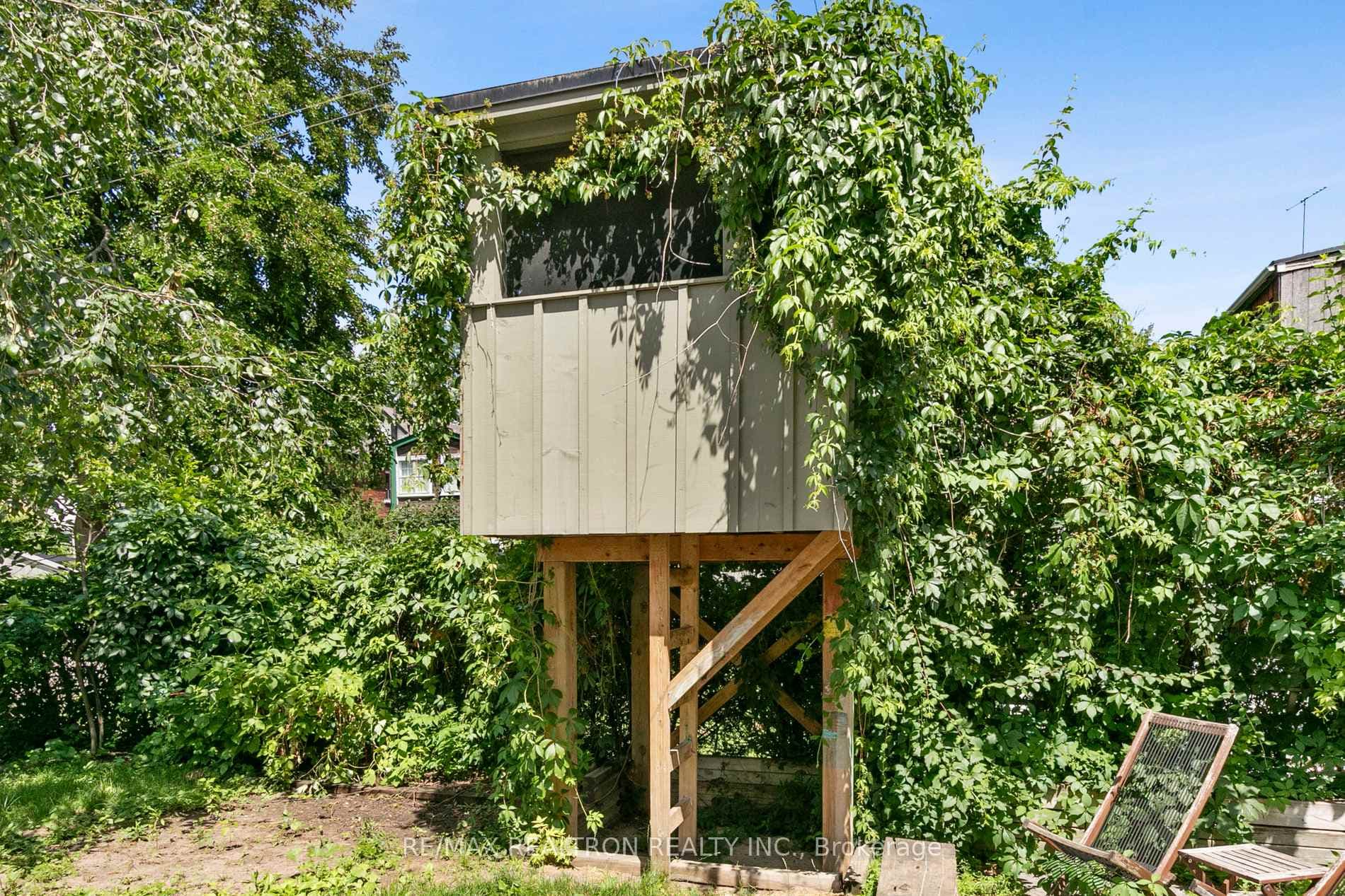 Tree House