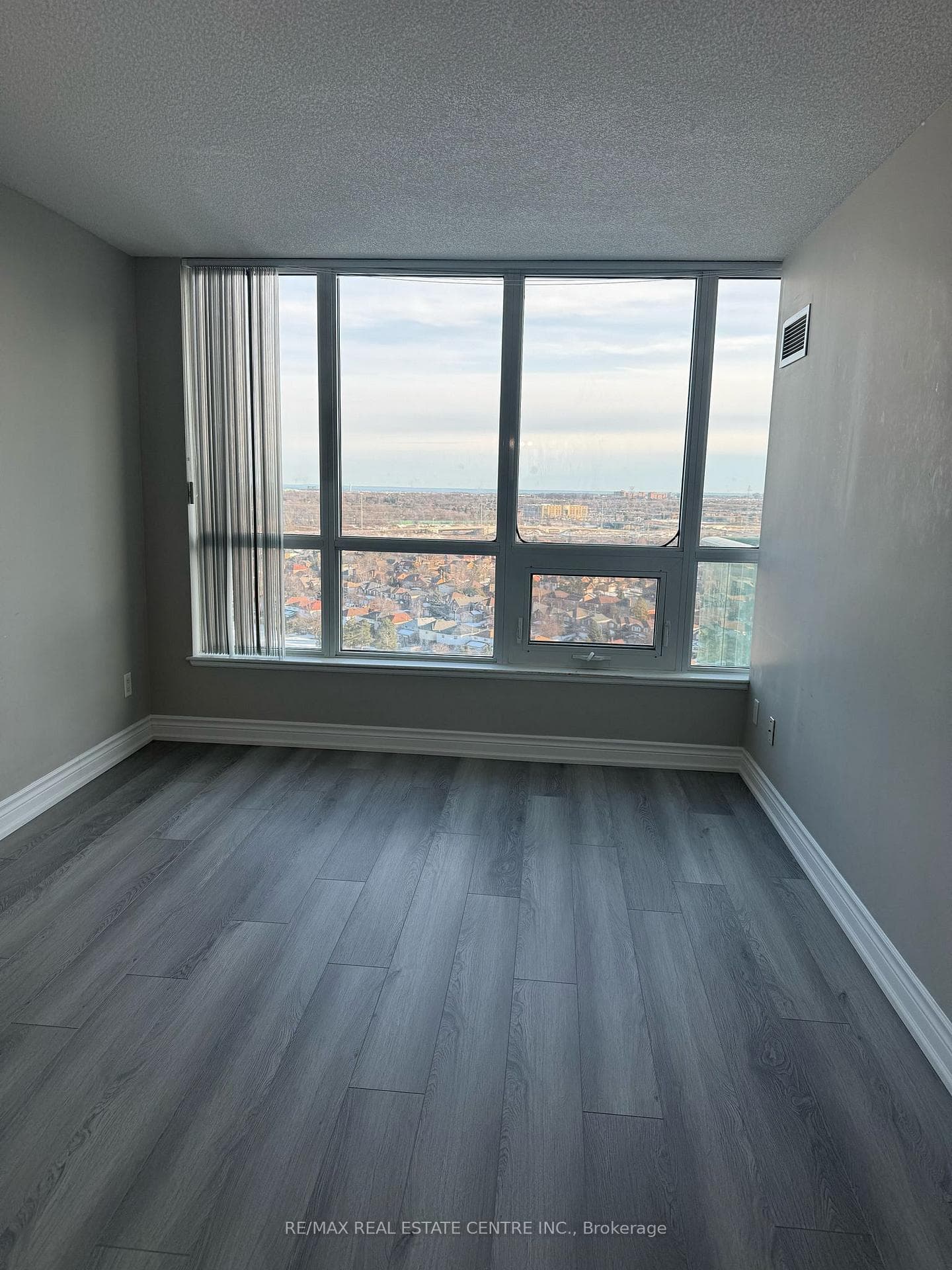 4900 Glen Erin Drive Unit Ph07 photo 21
