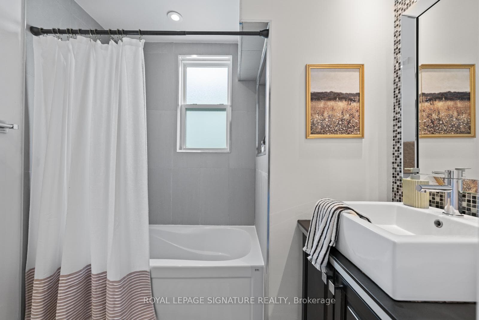 Upstairs washroom