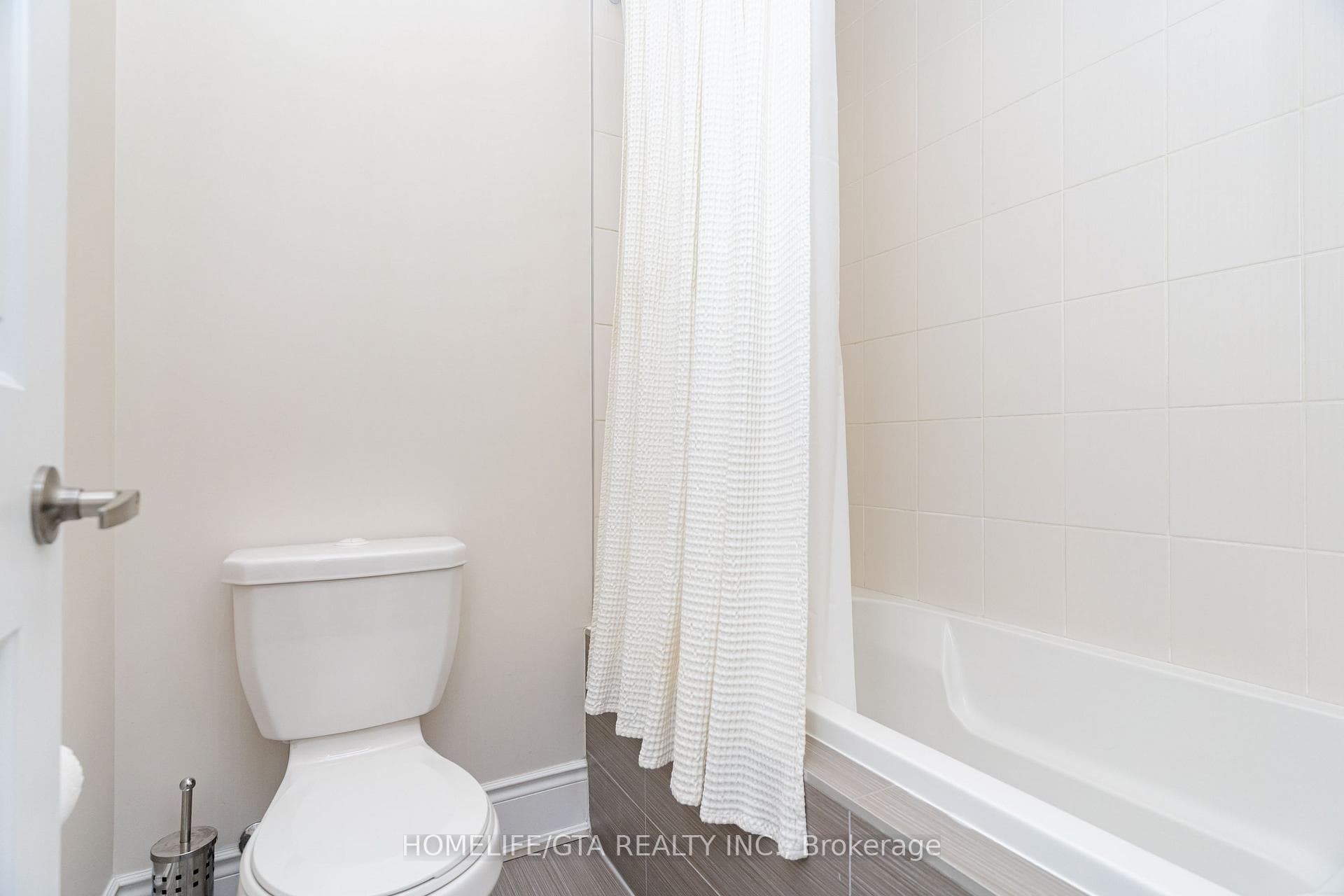 36 Balderson Drive photo 34