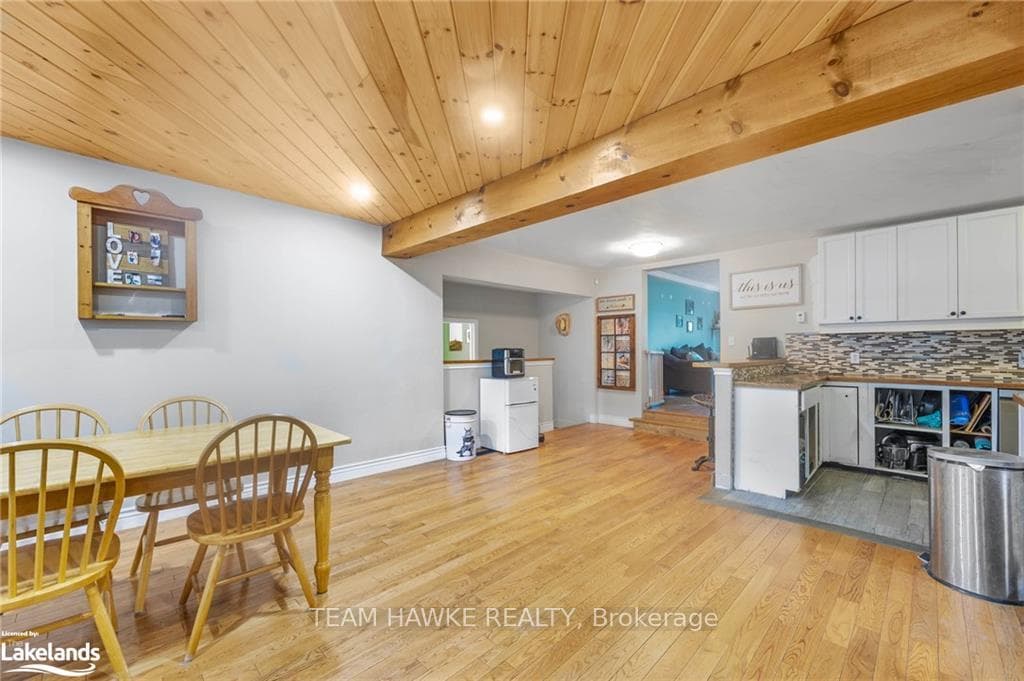253 Park Street photo 2