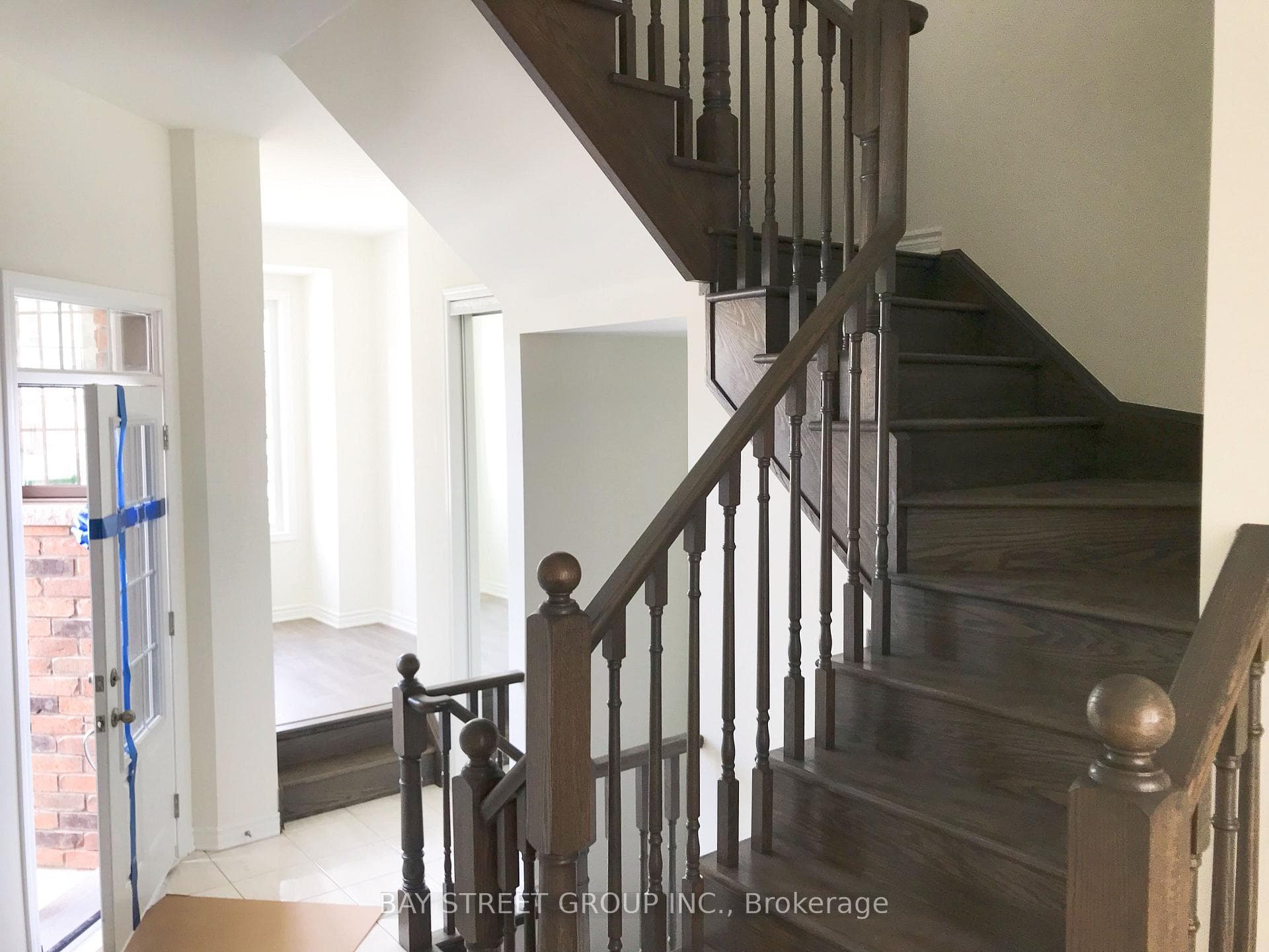 9 Ness Drive photo 7