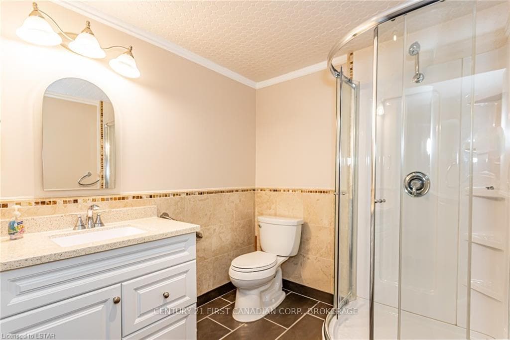 274 BERRYHILL Drive photo 37