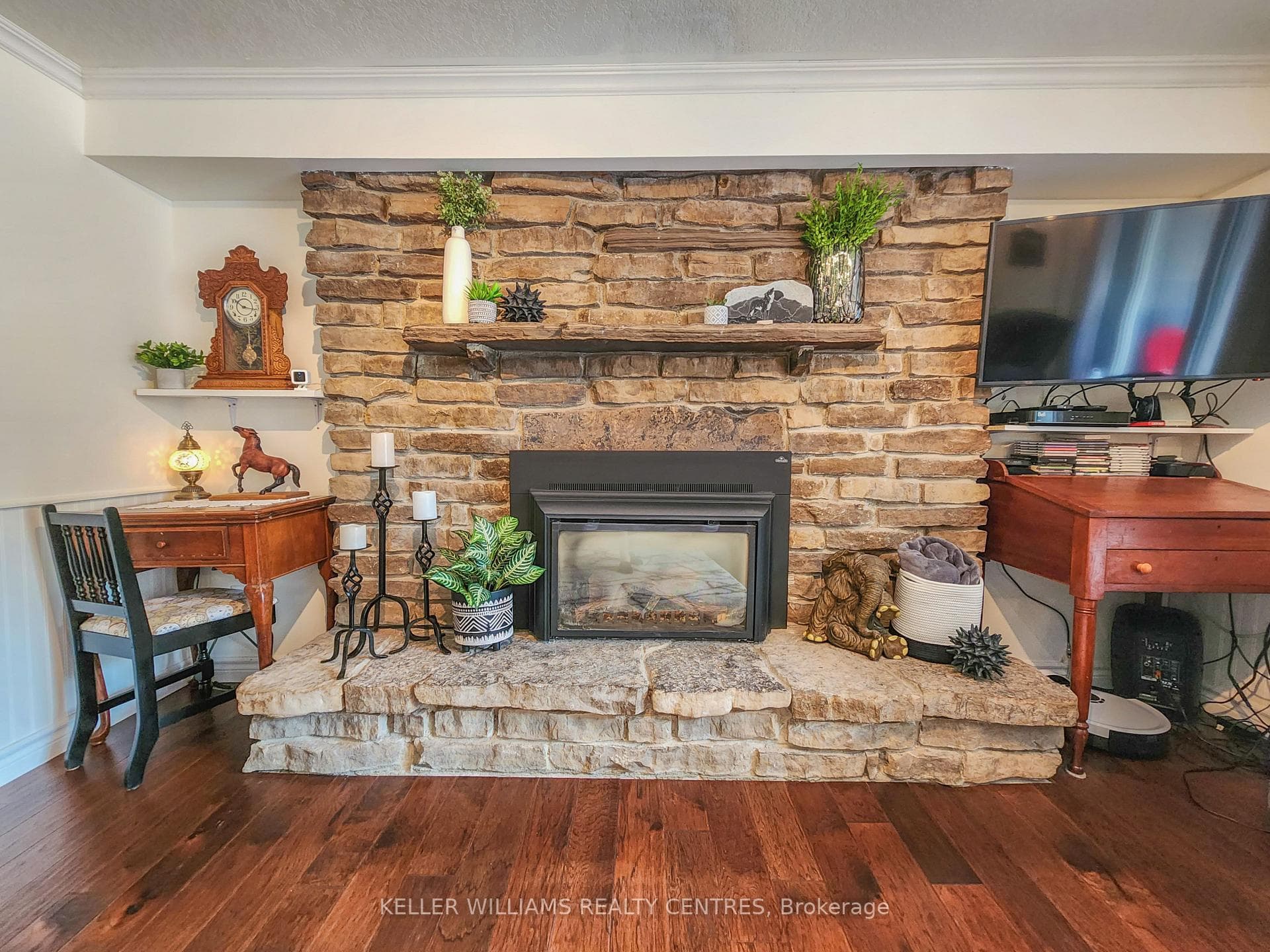 615 Mallory Beach Road photo 11