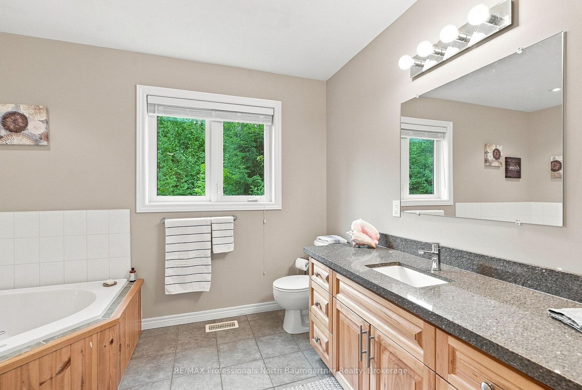3386 West Shore Road photo 23
