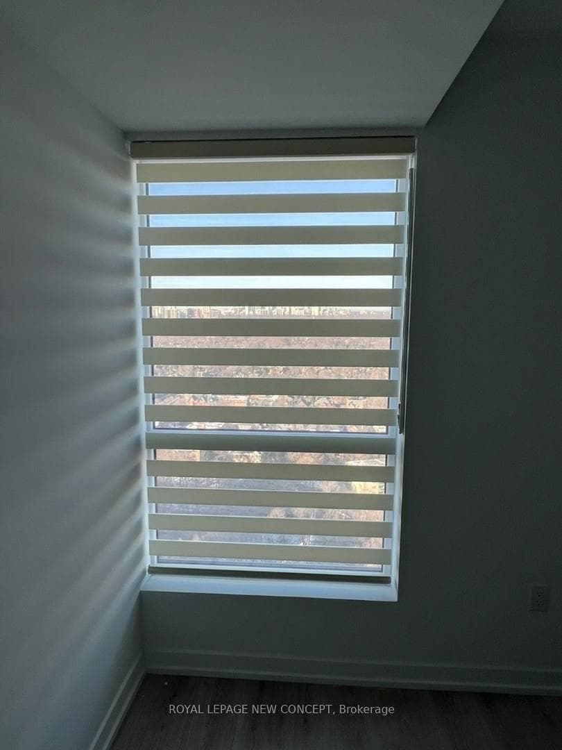 395 Bloor Street Unit 2506 photo 5