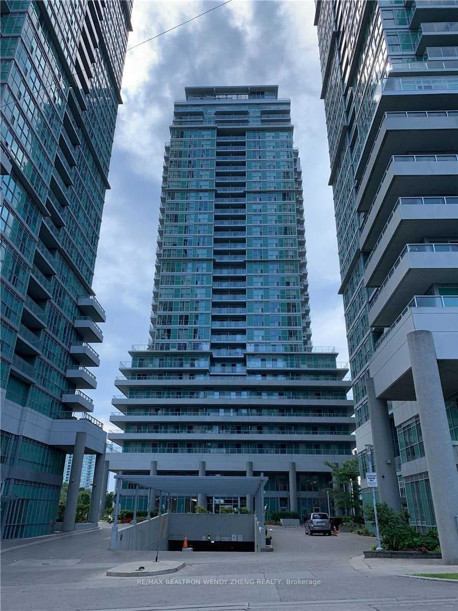 60 Town Centre Court Unit 614 photo 1