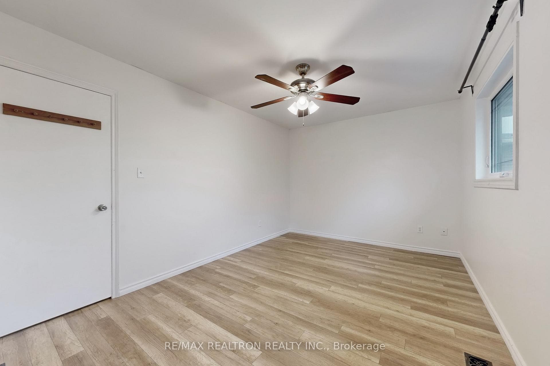 74 Trothen Circle photo 21