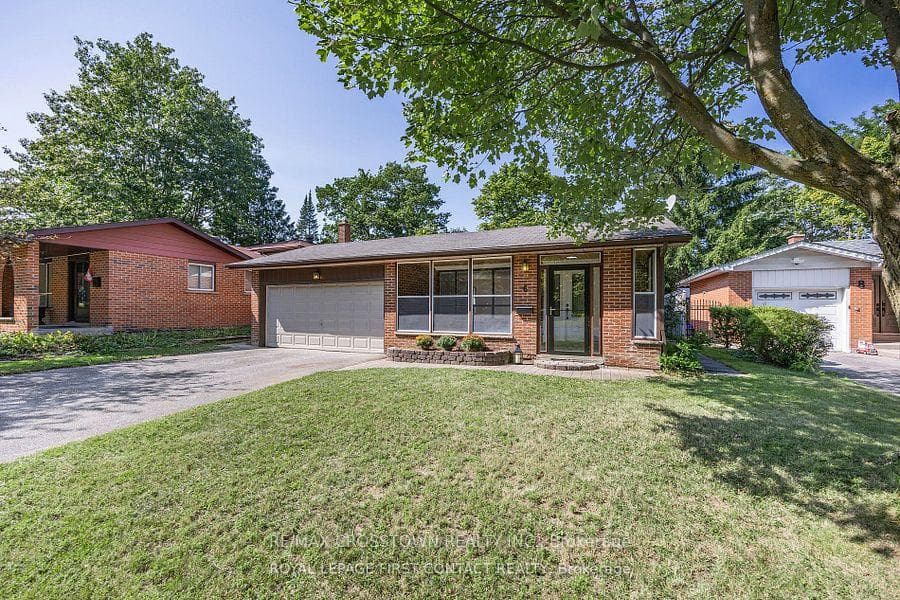 6 Deerpark Drive photo 1
