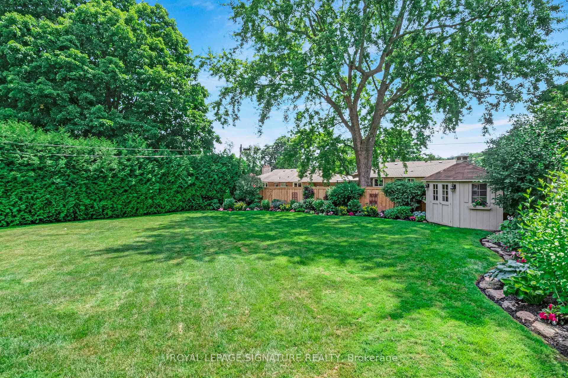 324 Flagstone Terrace photo 27