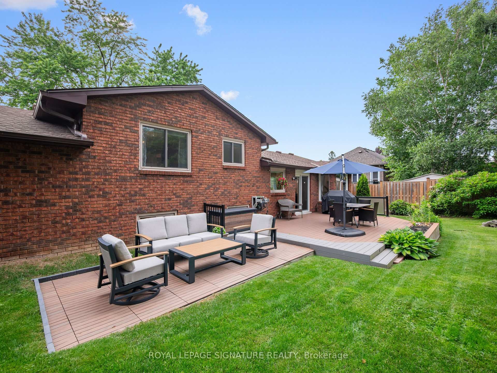 245 Appleby Road photo 25