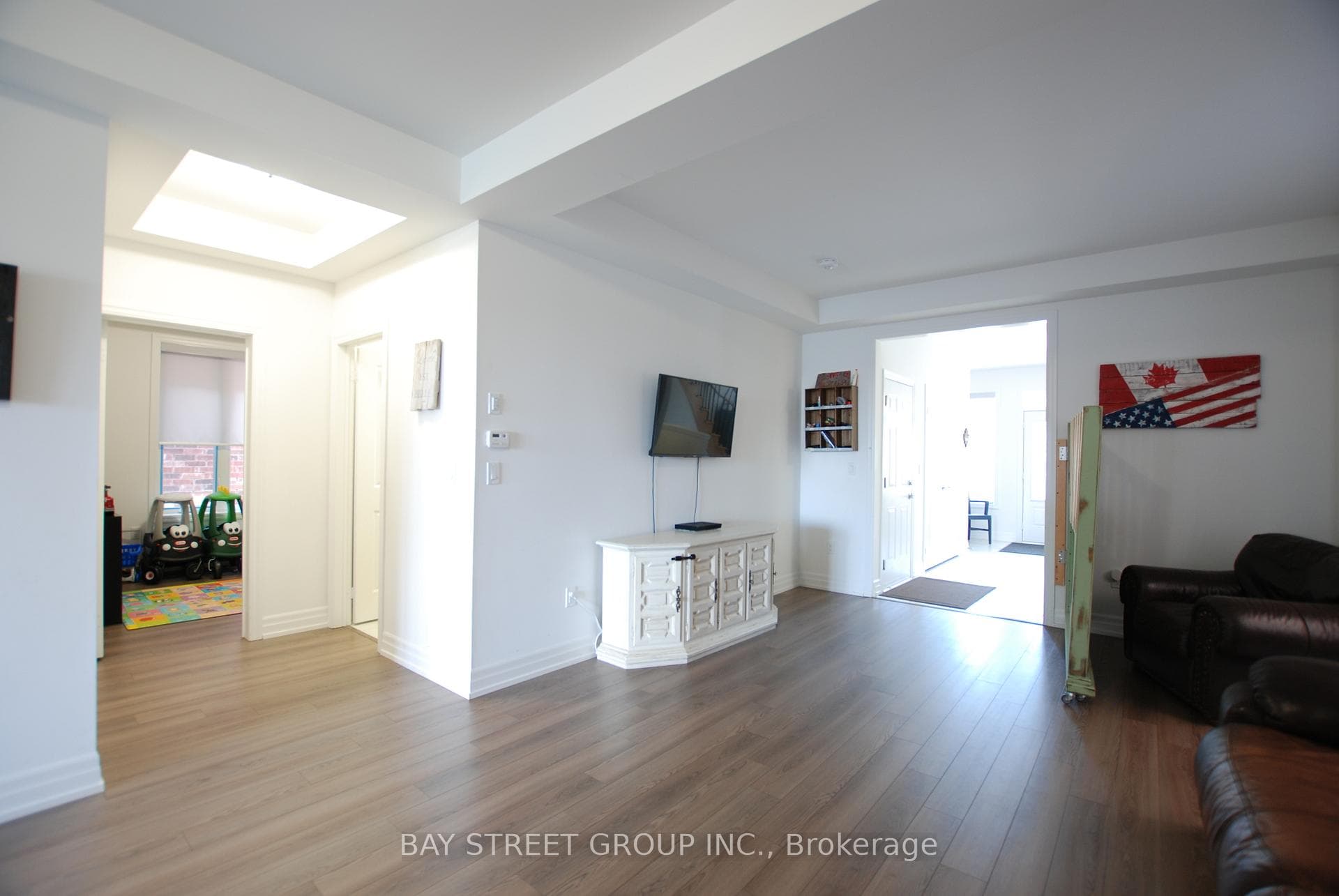 45 Frank Kelly Drive photo 7