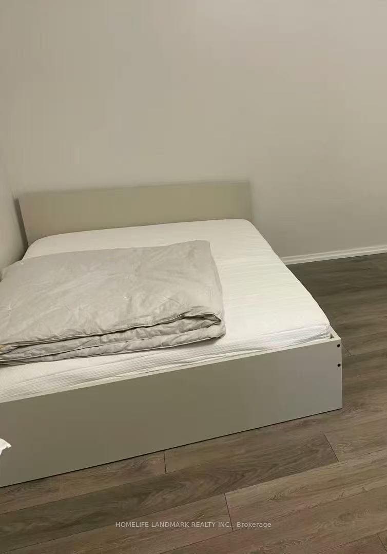 386 Yonge Street Unit 4616 photo 21